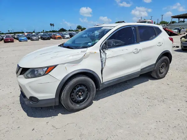 JN1BJ1CPXJW160490 2018 NISSAN ROGUE - Image 1