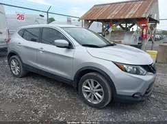 JN1BJ1CPXJW164085 2018 NISSAN ROGUE
