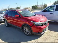JN1BJ1CPXJW165379 2018 NISSAN ROGUE