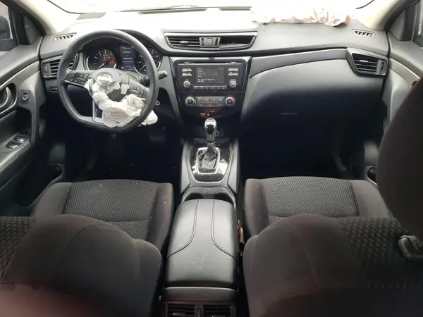 JN1BJ1CPXJW180545 2018 NISSAN ROGUE - Image 8