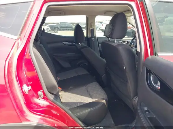 JN1BJ1CPXJW183140 2018 NISSAN ROGUE - Image 8
