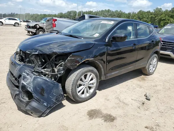 JN1BJ1CPXJW184059 2018 NISSAN ROGUE - Image 1