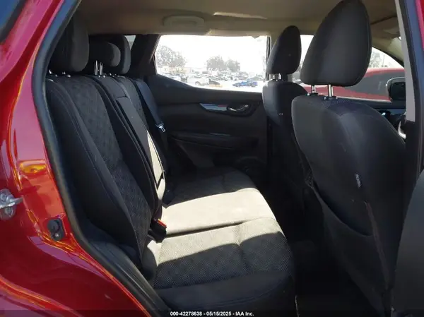 JN1BJ1CPXJW186099 2018 NISSAN ROGUE - Image 8