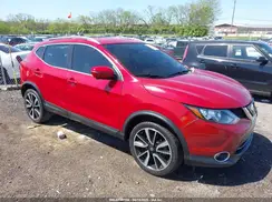 JN1BJ1CPXJW189309 2018 NISSAN ROGUE
