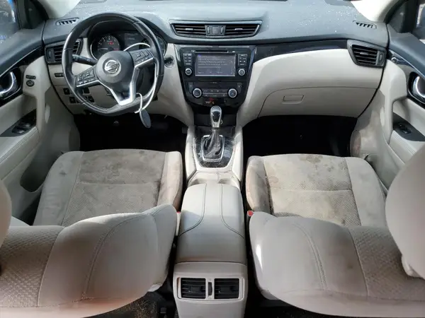JN1BJ1CPXJW189861 2018 NISSAN ROGUE - Image 8