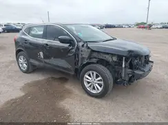 JN1BJ1CPXJW195868 2018 NISSAN ROGUE