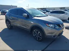 JN1BJ1CPXJW196728 2018 NISSAN ROGUE