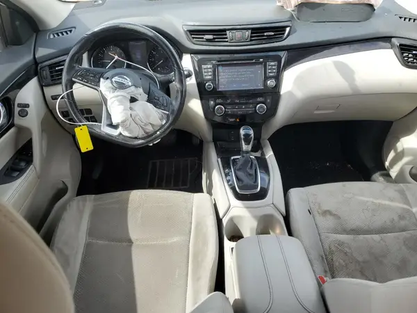 JN1BJ1CPXJW500589 2018 NISSAN ROGUE - Image 8