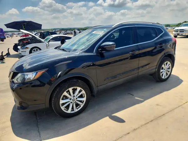 JN1BJ1CPXKW212296 2019 NISSAN ROGUE - Image 1