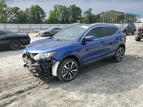JN1BJ1CPXKW214338 2019 NISSAN ROGUE - Image 1