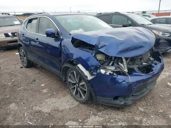 JN1BJ1CPXKW226991 2019 NISSAN ROGUE - Image 1