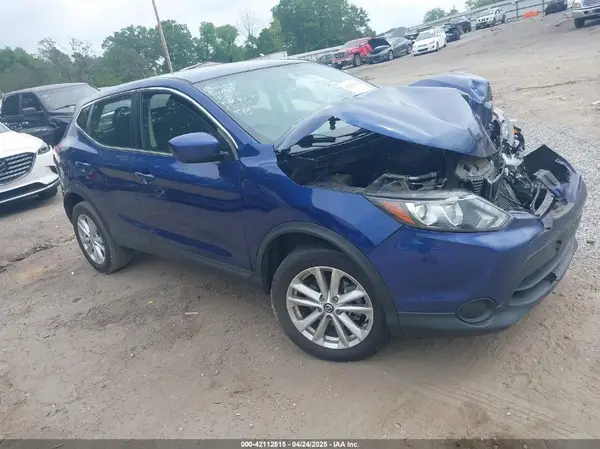 JN1BJ1CPXKW243886 2019 NISSAN ROGUE - Image 1