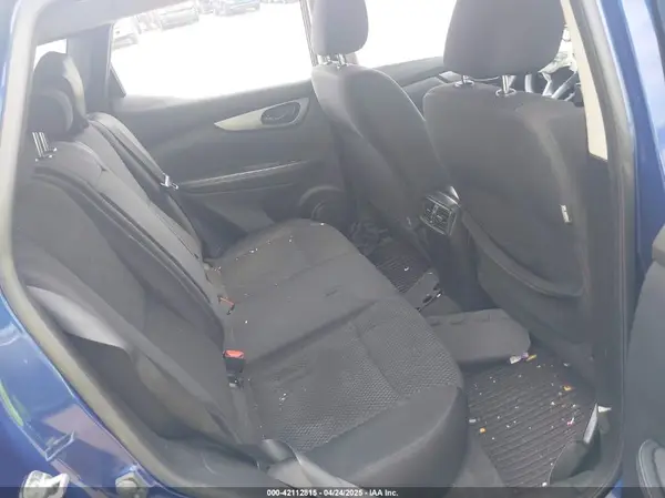 JN1BJ1CPXKW243886 2019 NISSAN ROGUE - Image 8