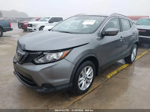 JN1BJ1CPXKW526367 2019 NISSAN ROGUE - Image 2