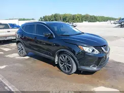 JN1BJ1CR0HW103081 2017 NISSAN ROGUE