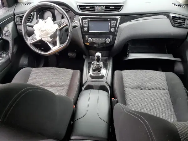 JN1BJ1CR0HW106191 2017 NISSAN ROGUE - Image 8