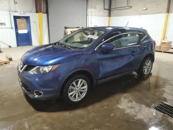 JN1BJ1CR0HW106837 2017 NISSAN ROGUE - Image 1