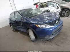 JN1BJ1CR0HW109379 2017 NISSAN ROGUE