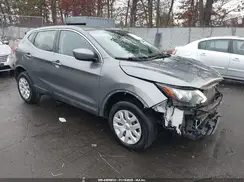 JN1BJ1CR0HW109429 2017 NISSAN ROGUE
