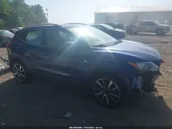 JN1BJ1CR0HW111746 2017 NISSAN ROGUE