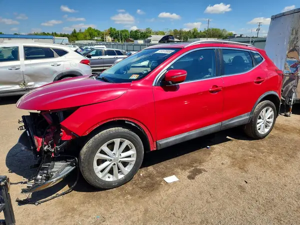 JN1BJ1CR0HW116882 2017 NISSAN ROGUE - Image 1