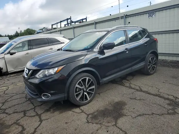 JN1BJ1CR0HW118468 2017 NISSAN ROGUE - Image 1