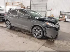 JN1BJ1CR0HW124545 2017 NISSAN ROGUE