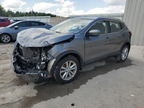 JN1BJ1CR0HW127042 2017 NISSAN ROGUE - Image 1
