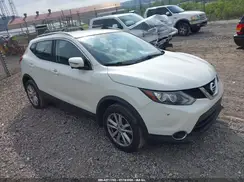 JN1BJ1CR0HW129700 2017 NISSAN ROGUE