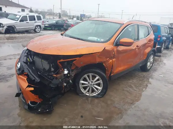 JN1BJ1CR0HW131253 2017 NISSAN ROGUE - Image 2
