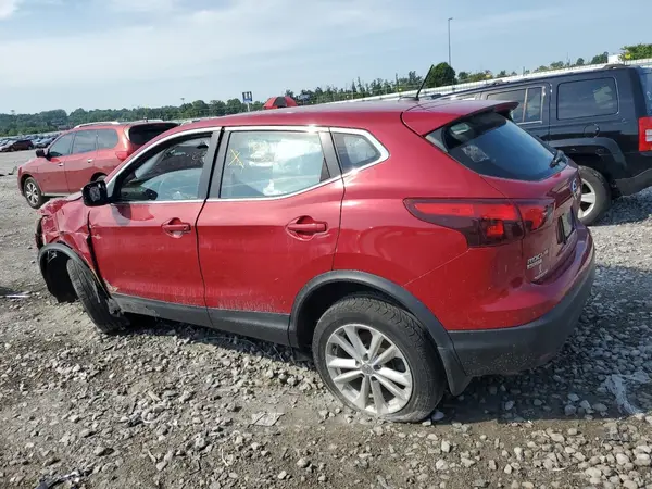 JN1BJ1CR0HW139420 2017 NISSAN ROGUE - Image 2