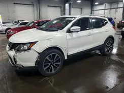 JN1BJ1CR0HW141586 2017 NISSAN ROGUE