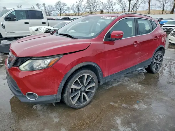 JN1BJ1CR0HW142818 2017 NISSAN ROGUE - Image 1