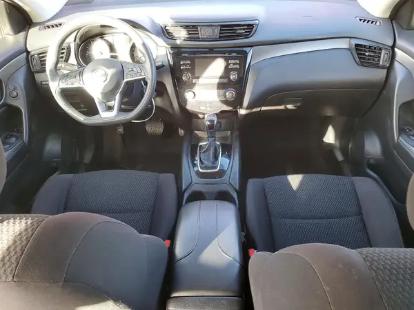 JN1BJ1CR0JW201775 2018 NISSAN ROGUE - Image 8
