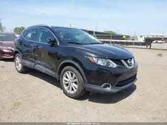 JN1BJ1CR0JW204787 2018 NISSAN ROGUE
