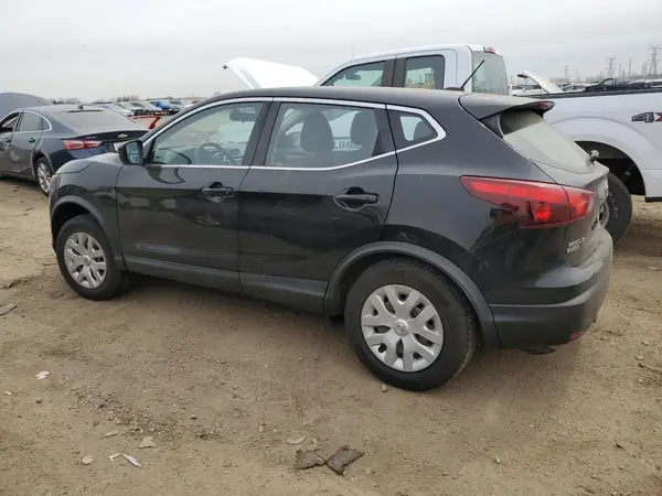 JN1BJ1CR0JW251107 2018 NISSAN ROGUE - Image 2