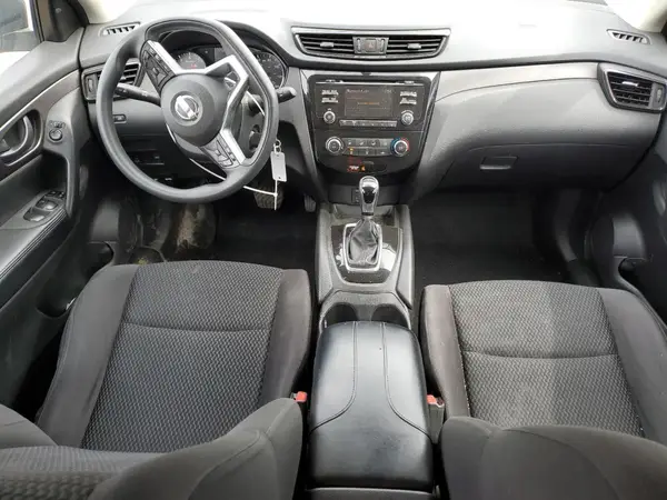 JN1BJ1CR0JW251107 2018 NISSAN ROGUE - Image 8