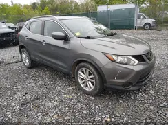 JN1BJ1CR0JW252595 2018 NISSAN ROGUE