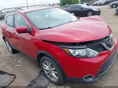 JN1BJ1CR0JW252774 2018 NISSAN ROGUE