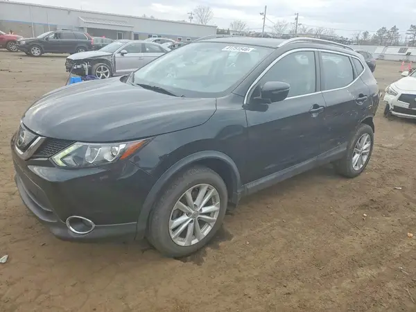 JN1BJ1CR0JW254072 2018 NISSAN ROGUE - Image 1