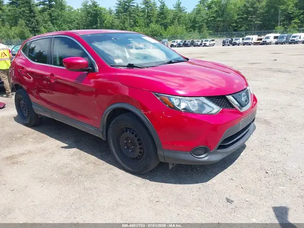 JN1BJ1CR0JW255593 2018 NISSAN ROGUE - Image 1