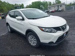 JN1BJ1CR0JW255626 2018 NISSAN ROGUE