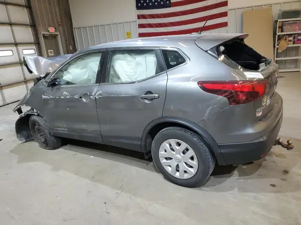 JN1BJ1CR0JW256789 2018 NISSAN ROGUE - Image 2