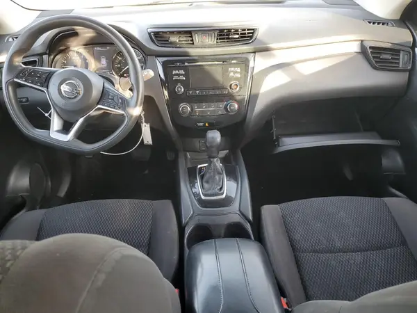 JN1BJ1CR0JW259305 2018 NISSAN ROGUE - Image 8