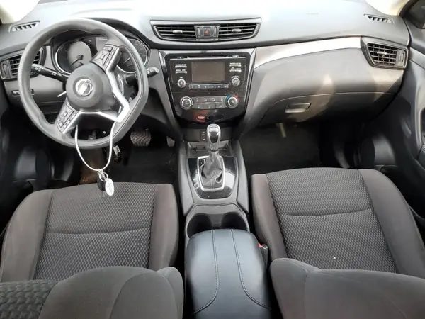 JN1BJ1CR0JW259692 2018 NISSAN ROGUE - Image 8