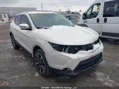 JN1BJ1CR0JW263418 2018 NISSAN ROGUE