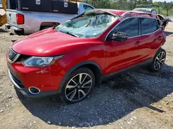 JN1BJ1CR0JW281529 2018 NISSAN ROGUE