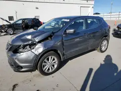 JN1BJ1CR0JW283507 2018 NISSAN ROGUE