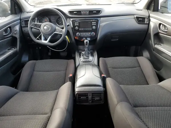 JN1BJ1CR0JW285838 2018 NISSAN ROGUE - Image 8