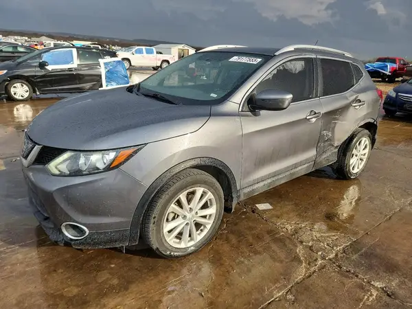 JN1BJ1CR0JW286830 2018 NISSAN ROGUE - Image 1